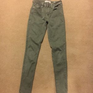 Bullhead Pacsun Skinniest Jeans!!